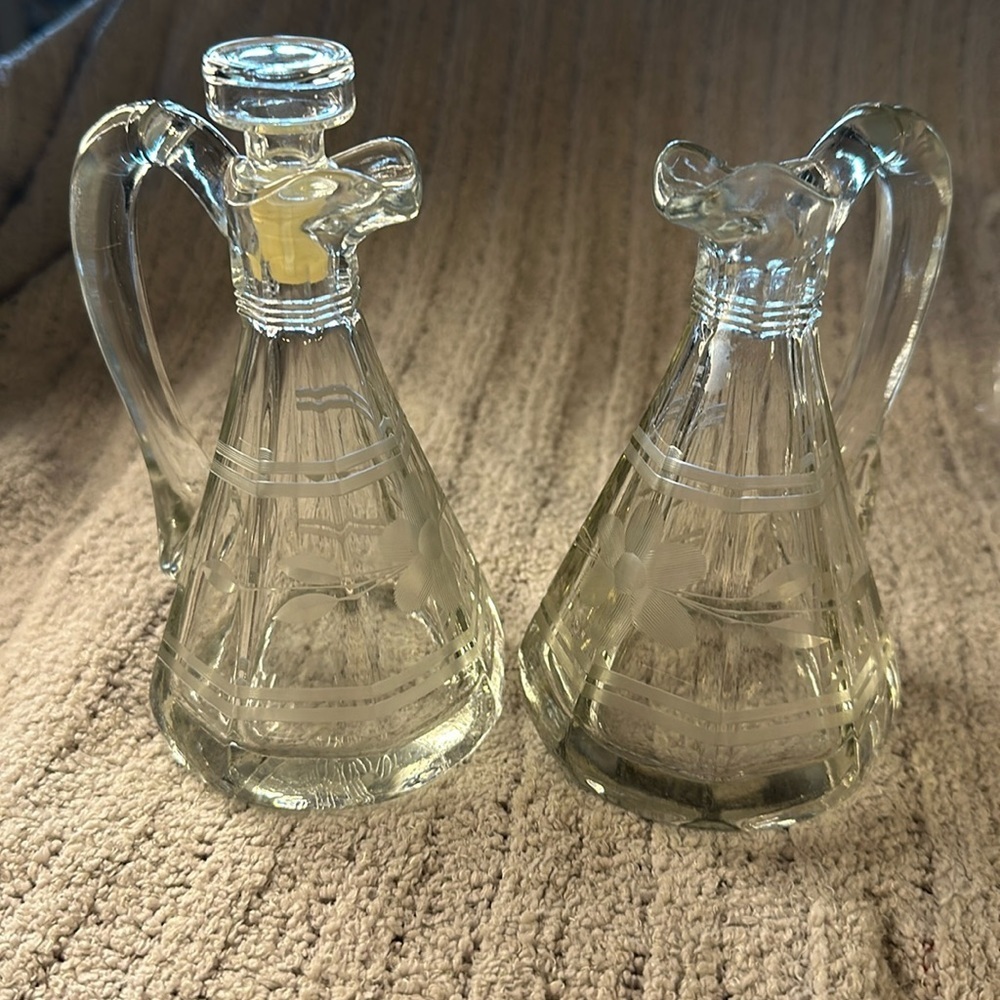 Unmarked set of 2 cut glass bottles (one stopper). See pics- no chips or cracks